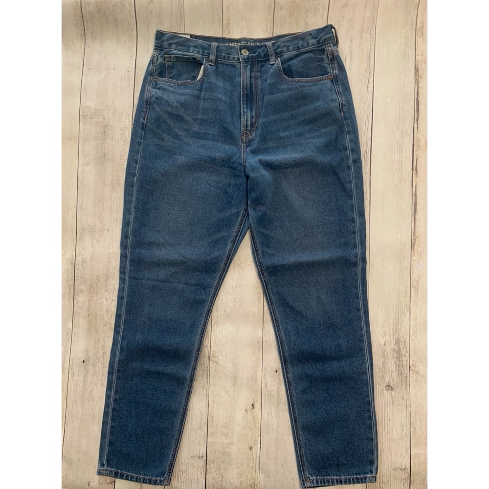 American Eagle Mom Jeans Size 12